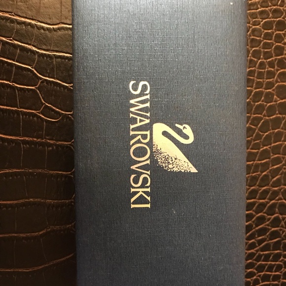 Swarovski original iPhone 4/4s case - Picture 3 of 5